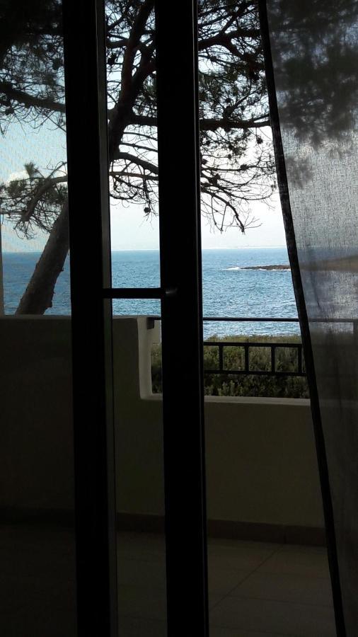 Tzanetos Seaside Villa Kyparissia Bagian luar foto
